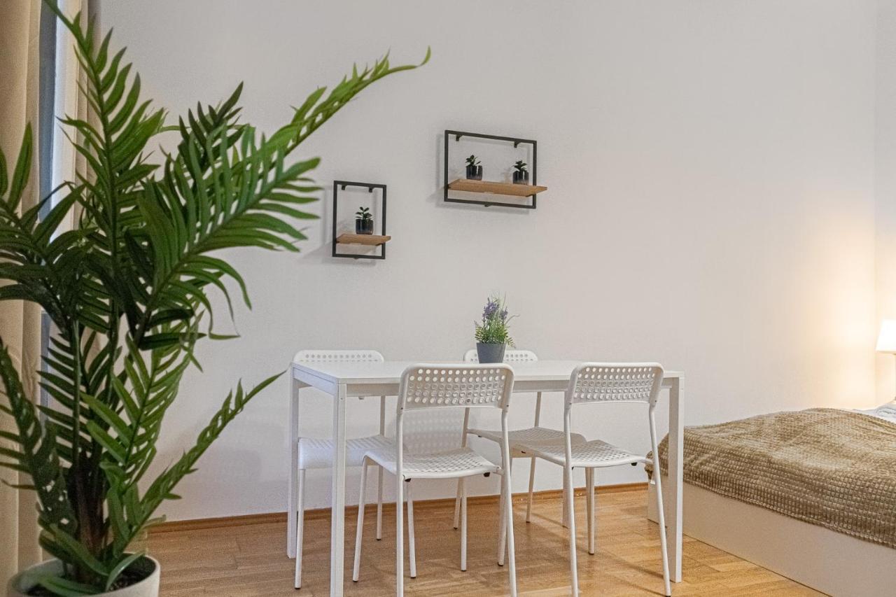 Pleasing 2Br Apt.-Perfect For Longstays Wien Exterior foto